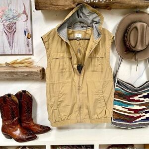 Trendy cargo Safari style Tan Hooded boho Vest w country equestrian cabin vibe